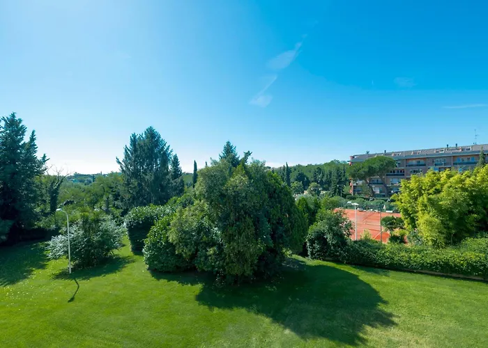 Otel Crowne Plaza St. Peter's By Ihg 4*