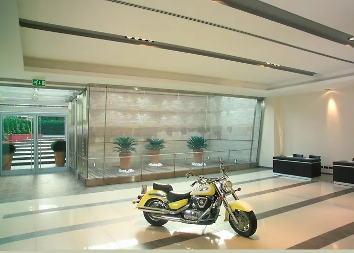 Crowne Plaza St. Peter's By Ihg Roma