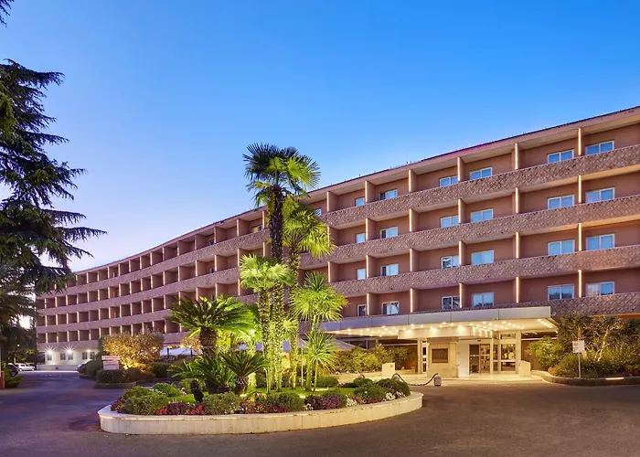 Crowne Plaza St. Peter's By Ihg 4*